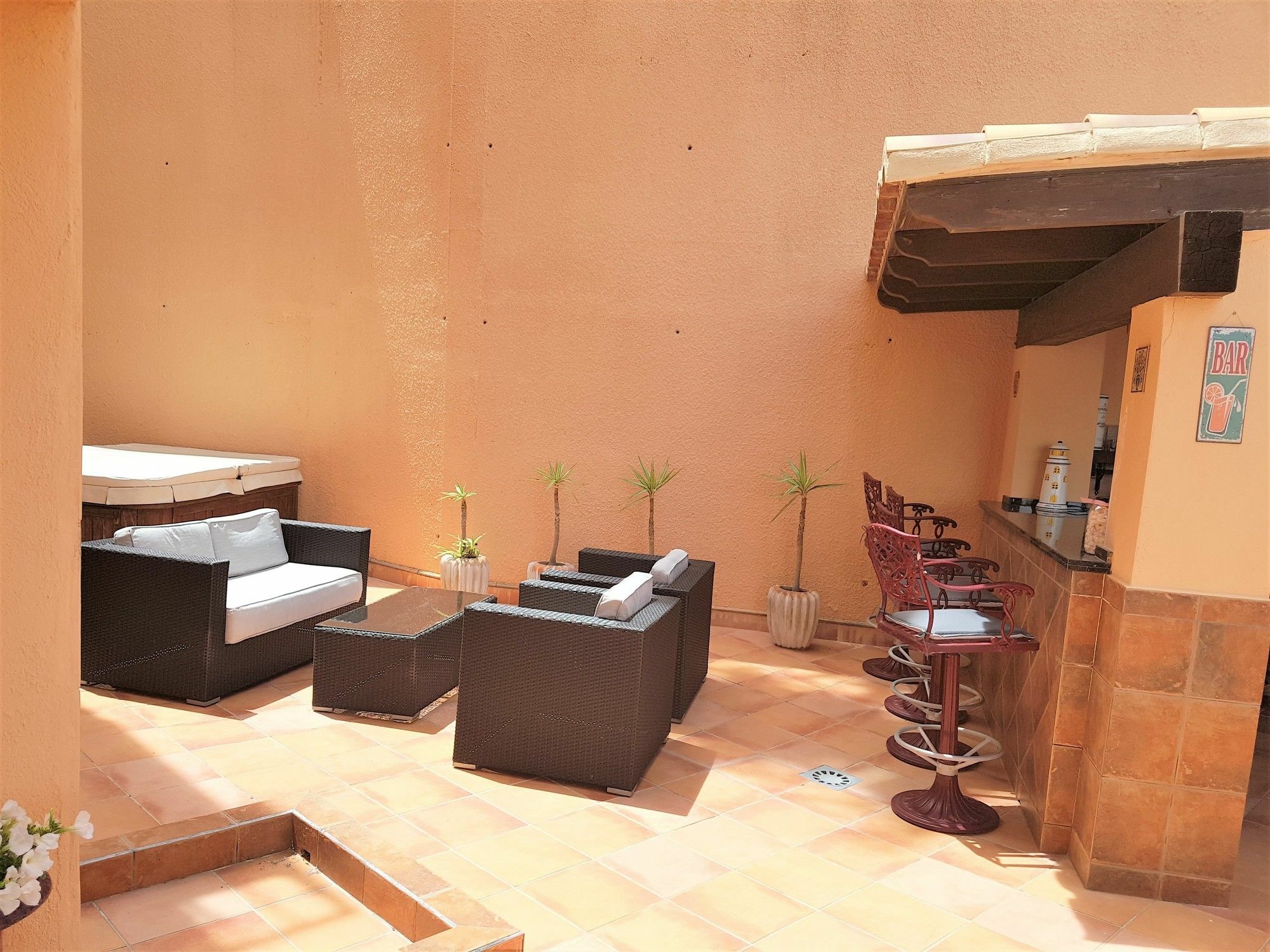 Stunning 4 Bed Duplex In Calahonda With Sea Views